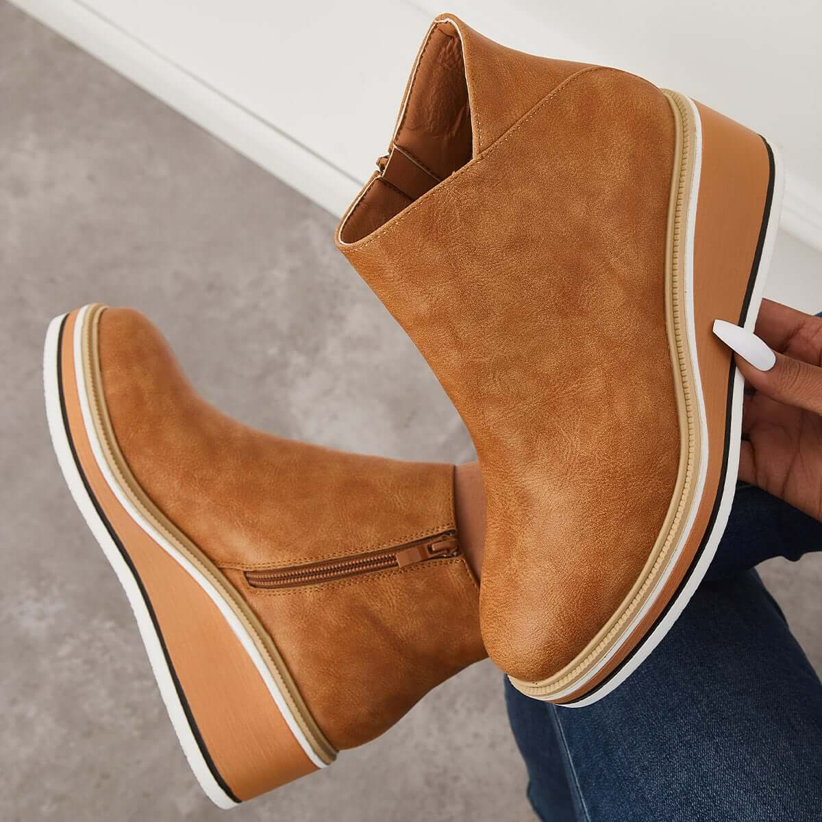 Clea Boots | Stylish Ankle Boots with Zip and Platform, Bold and Comfortable