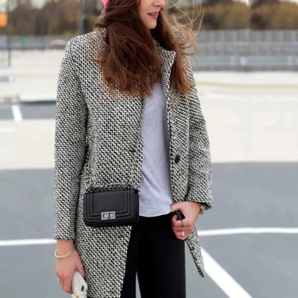 Iida Winter Coat | Women's Houndstooth Double-breasted Coat