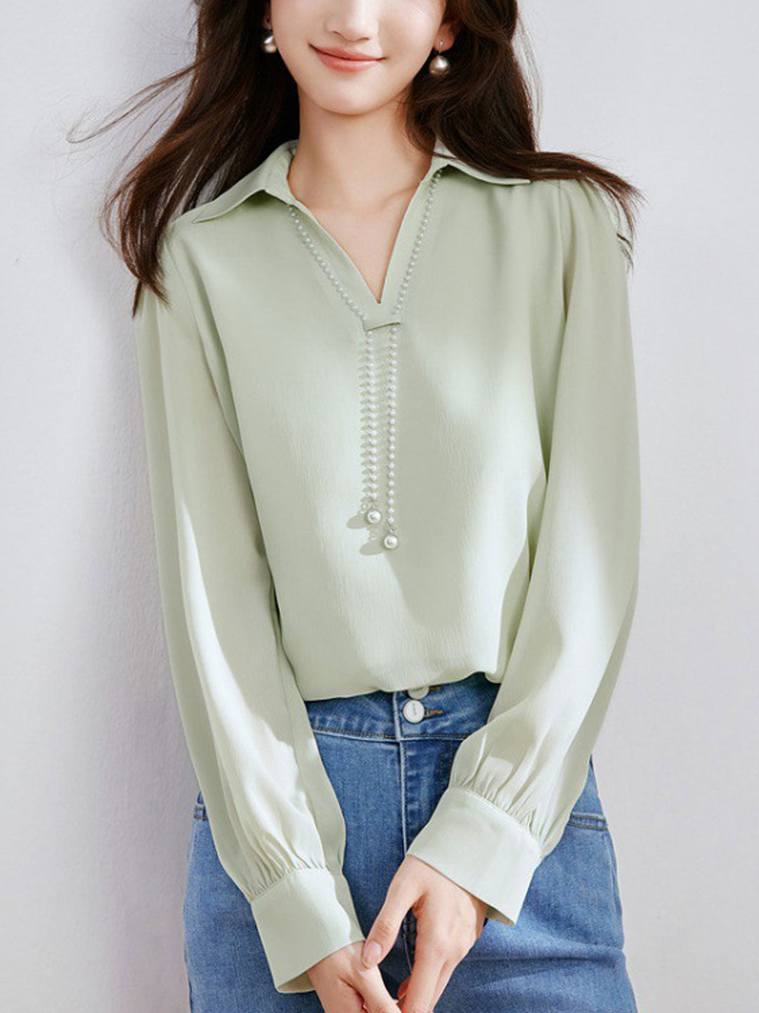 Lila Top | Elegant V-Neck Satin Shirt