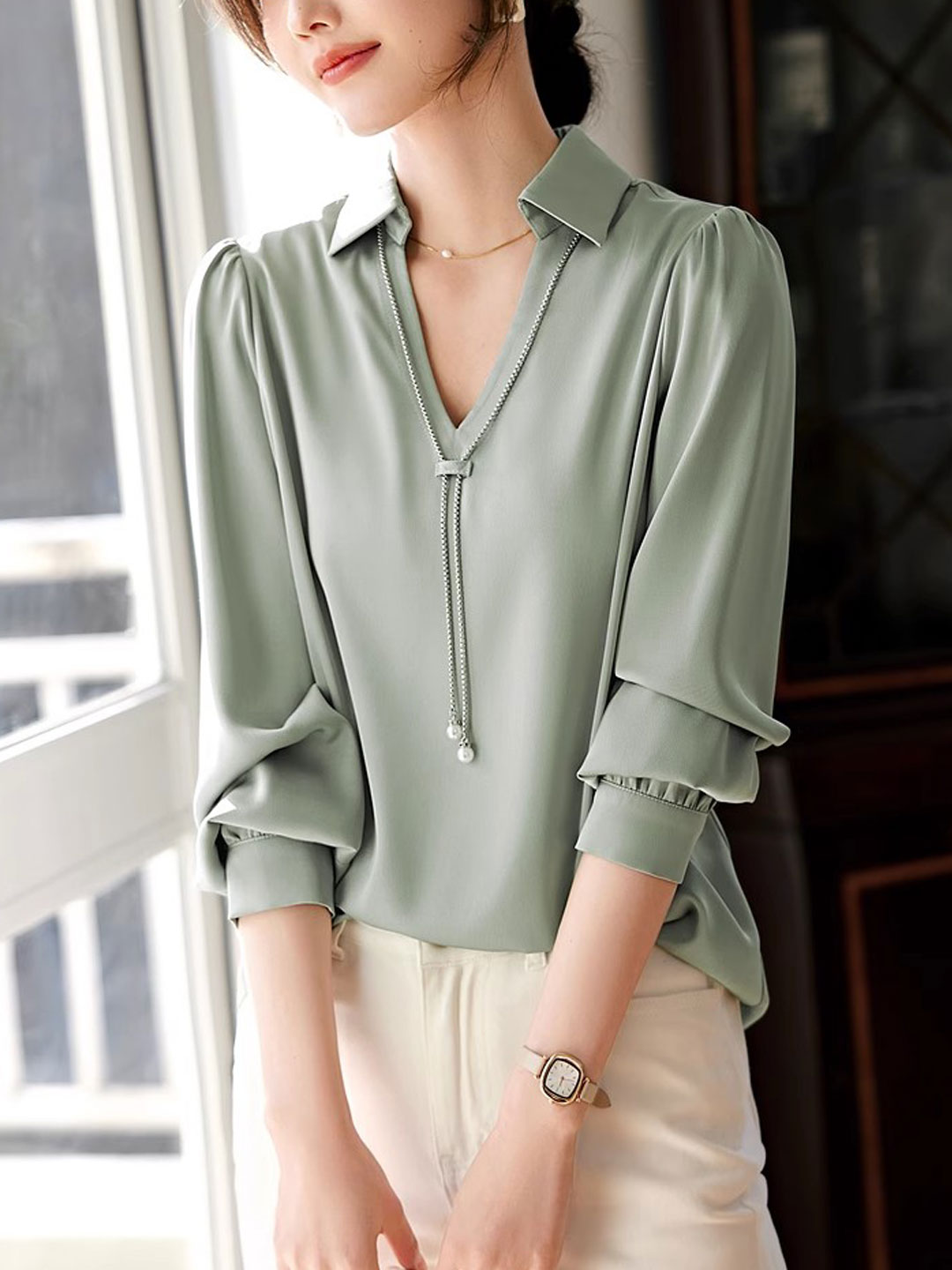 Lila Top | Elegant V-Neck Satin Shirt