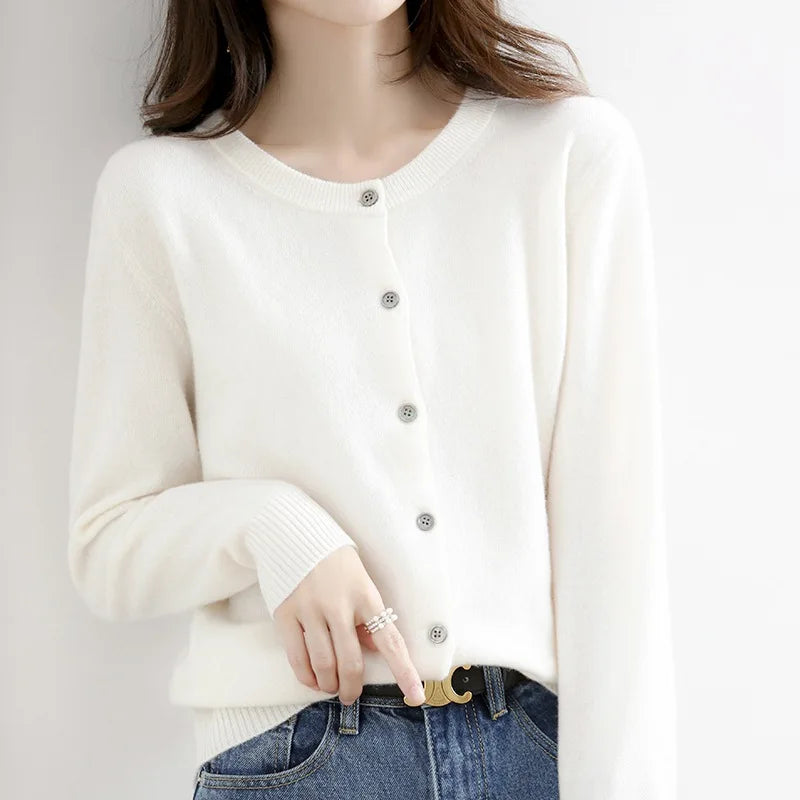 Gisela Cardigan | Soft Button-Up Cashmere Cardigan
