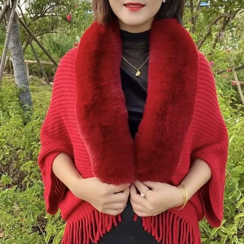 Veya Shawl | Autumn Knitted Fringe Shawl with Faux Fur Collar