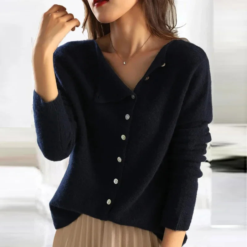 Eleanor Sweater | Cashmere Cardigan with Button Autumn