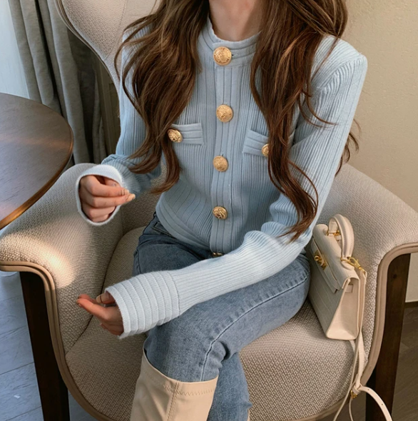Wiktoria Cardigan | Women’s Autumn Knitted Button-Up Cardigan