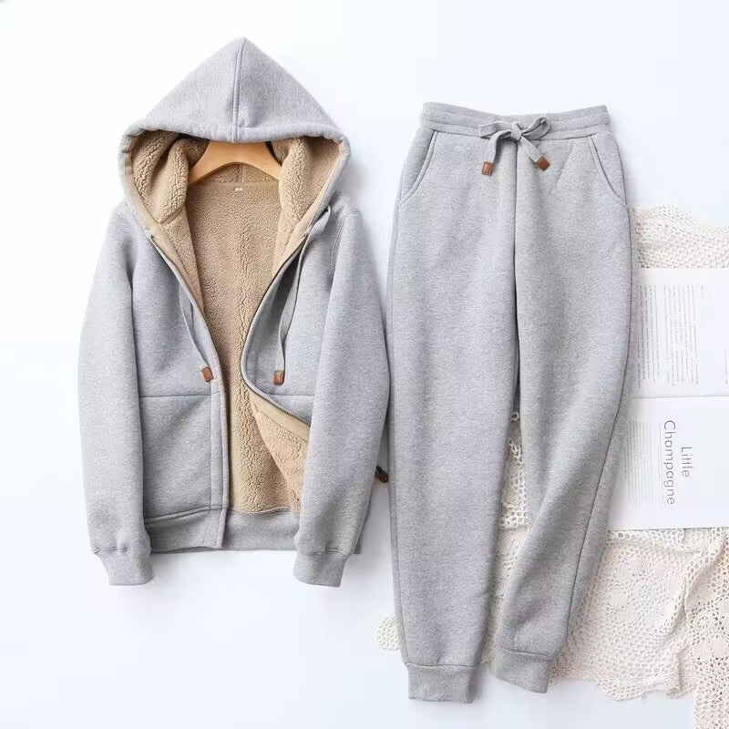 Iola Set | Women’s Winter Hooded Lounge Set